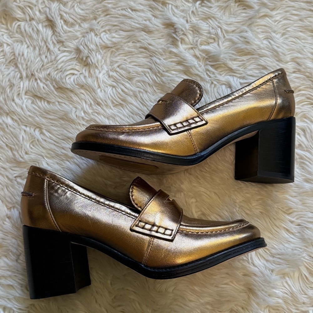 Veronica Beard Penny Block Heel Pump in Dark Gold Leather - Size 6.5 - Picture 3 of 8